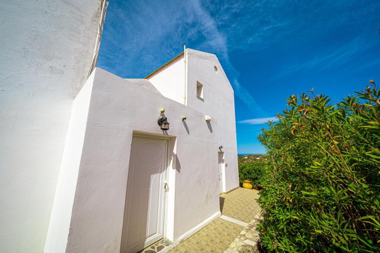 ホテル Cretan Life Holidays Chorafakia エクステリア 写真